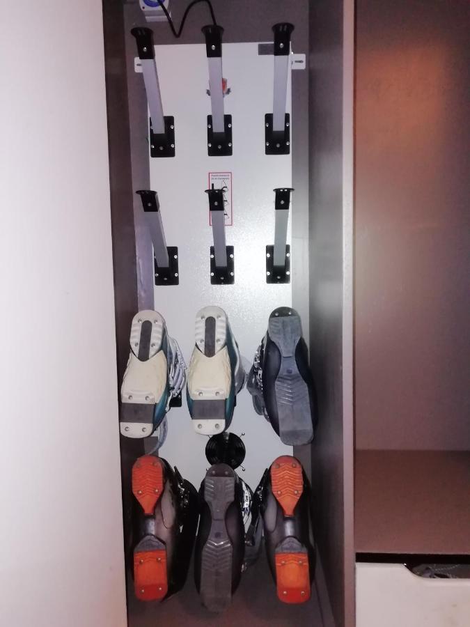 טיגנס Appartement Au Lac Ski Aux Pieds מראה חיצוני תמונה